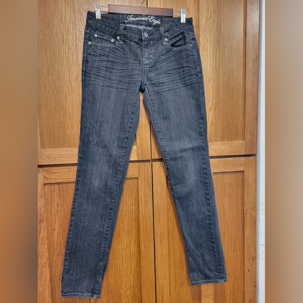 American Eagle Women's Jeans Size 4 regular